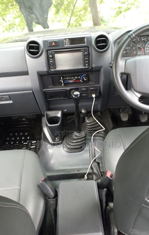 Toyota Land Cruiser 2022 Gray