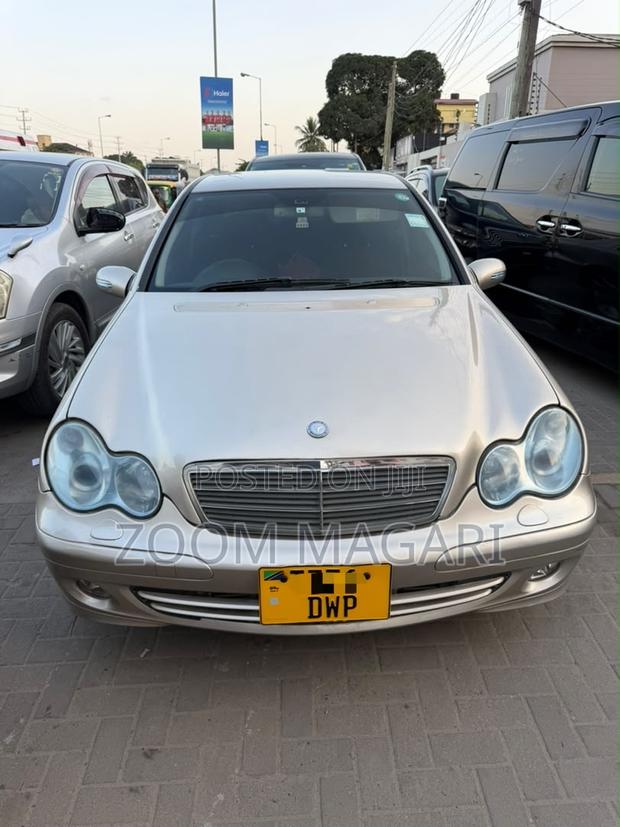 Mercedes-Benz C180 2001 Silver