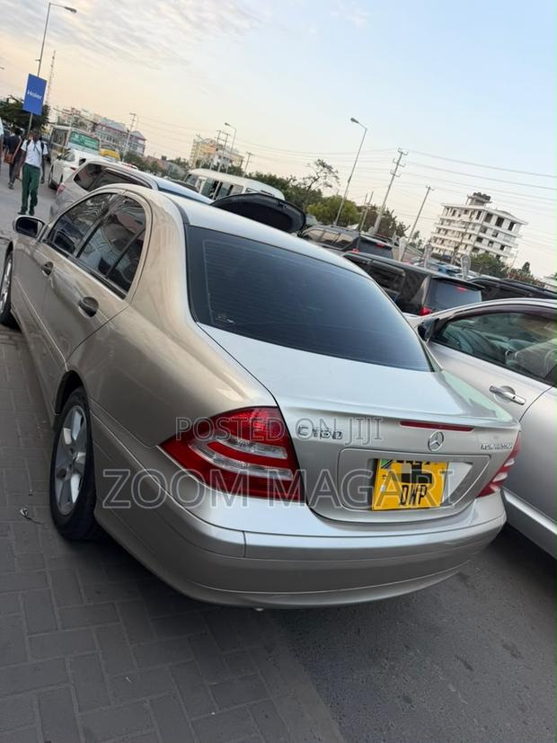 Mercedes-Benz C180 2001 Silver