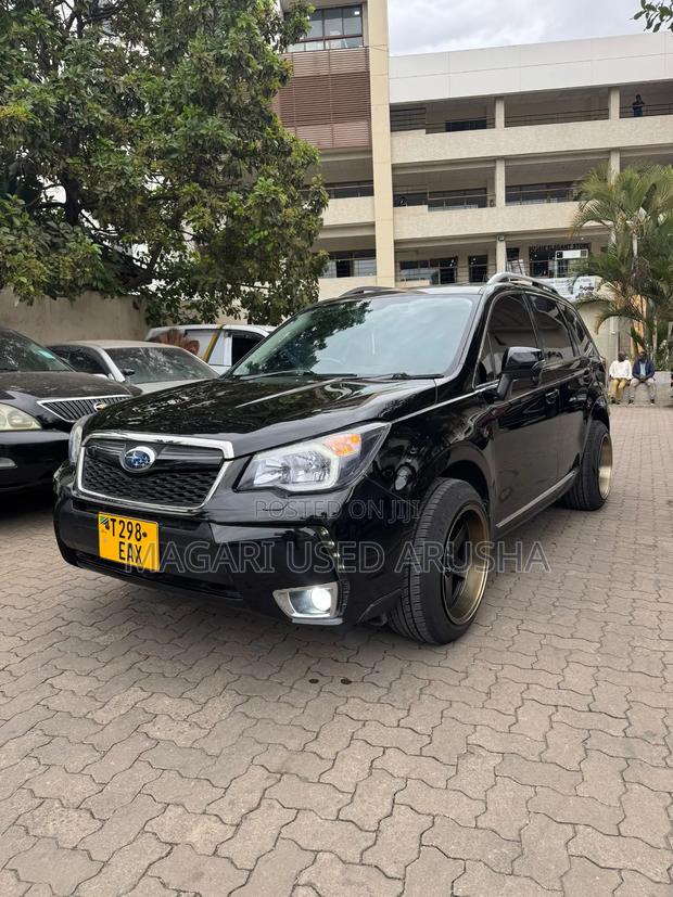 Subaru Forester 2015 Black
