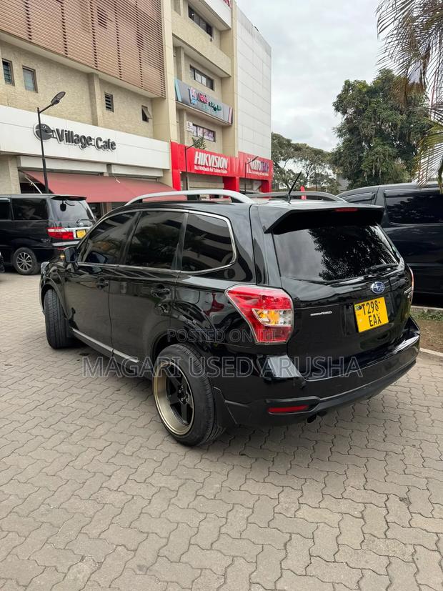Subaru Forester 2015 Black