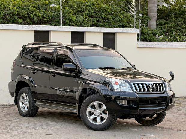 Toyota Land Cruiser Prado 2007 Black