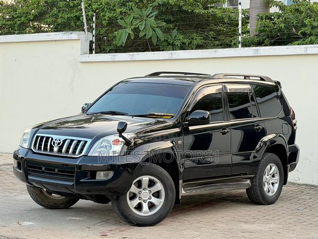 Toyota Land Cruiser Prado 2007 Black