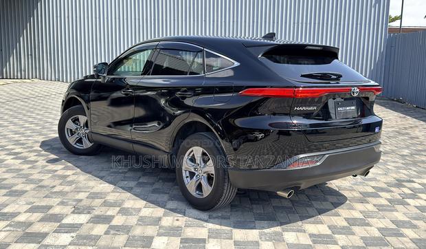 Toyota Harrier 2023 Black