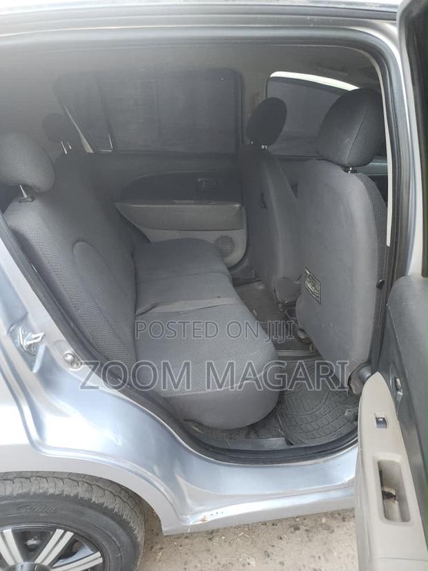Toyota Passo 2004 Silver