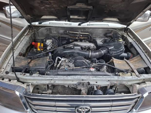Toyota Land Cruiser Prado 2007 Silver