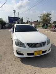 Toyota Crown 2008 White for sale