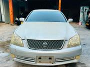 Toyota Crown 2004 Gray for sale