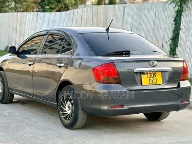 Toyota Allion 2004 Gray
