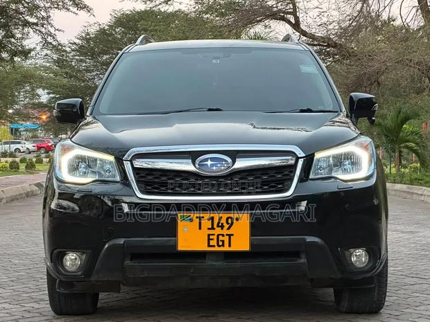Subaru Forester 2014 Black