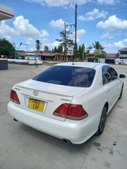 Toyota Crown 2007 White for sale