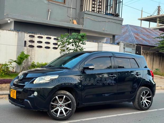 Toyota IST 2008 Black