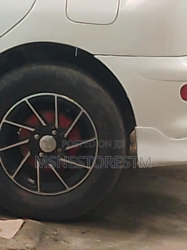 Toyota Fun Cargo 2003 White