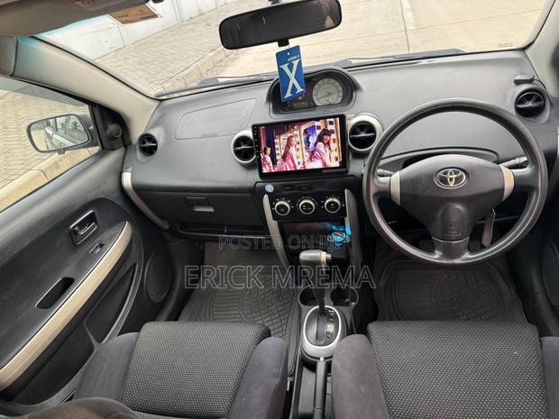 Toyota IST 2004 Gray
