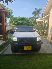 Toyota Hilux 2013 White for sale