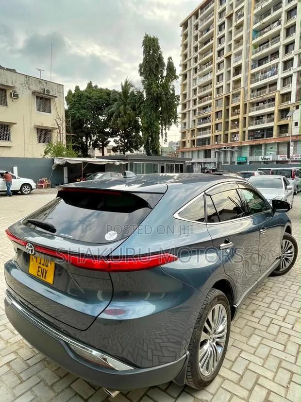 Toyota Harrier 2021 Blue