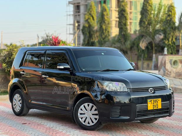 Toyota Rumion 1.5 FWD 2023 Black