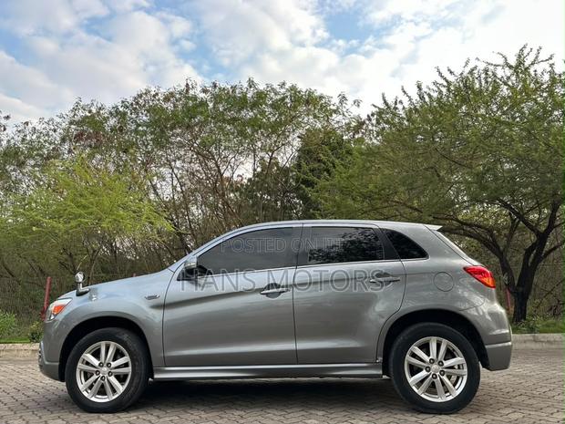 Mitsubishi RVR 2010 Gray