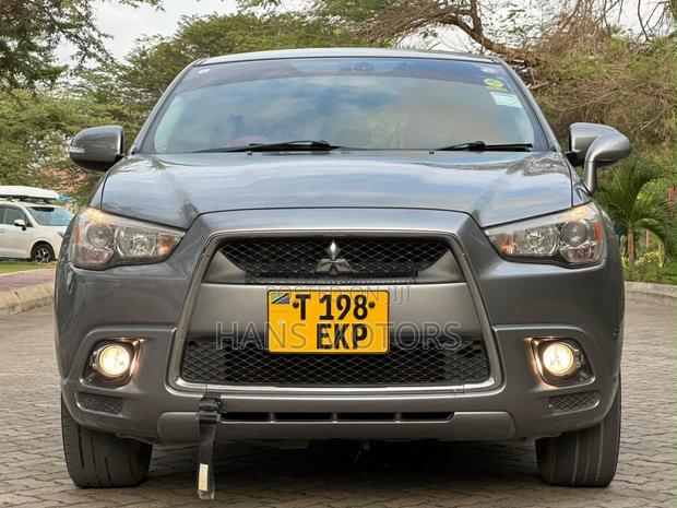 Mitsubishi RVR 2010 Gray