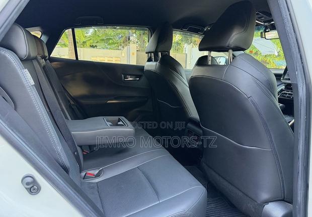Toyota Harrier 2021 White