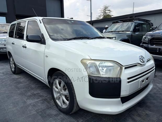 Toyota Succeed SV Premium 2016 White