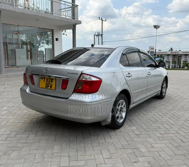 Toyota Premio 2003 Silver