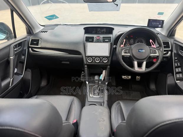 Subaru Forester 2017 White