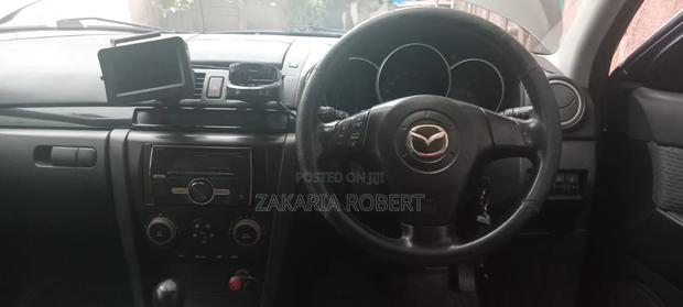 Mazda Axela 2004 Gray