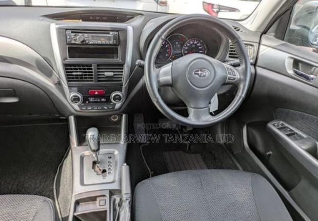 Subaru Forester 2012 Gray