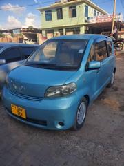 Toyota Porte 2005 Blue for sale