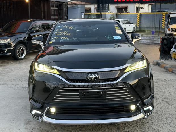 Toyota Harrier 2.0 2020 Black