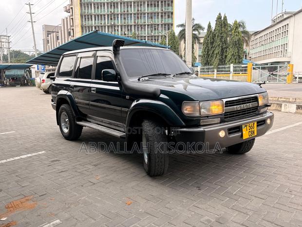 Toyota Land Cruiser 90 1997 Green