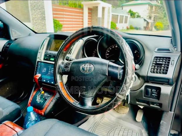 Toyota Harrier 2006 Black