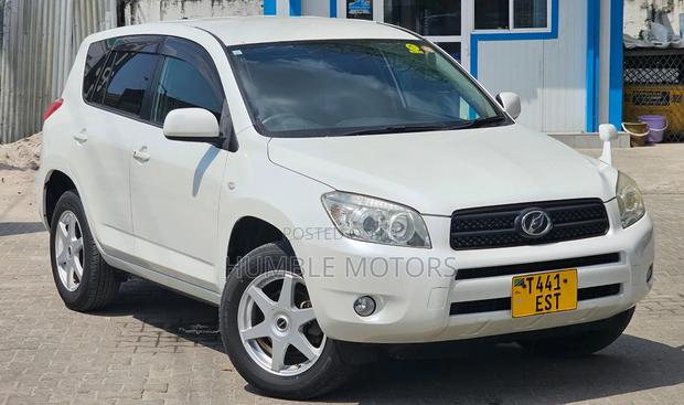 Toyota RAV4 2008 White