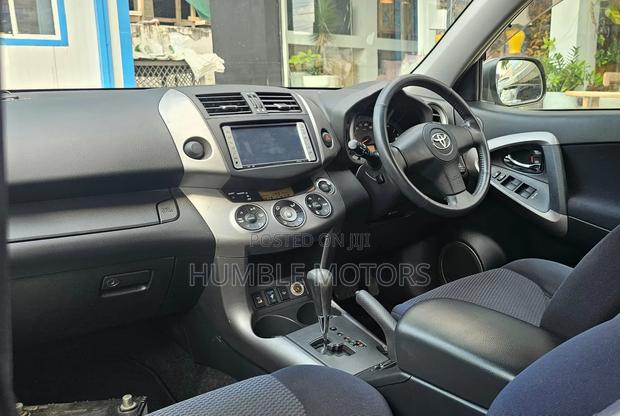 Toyota RAV4 2008 White