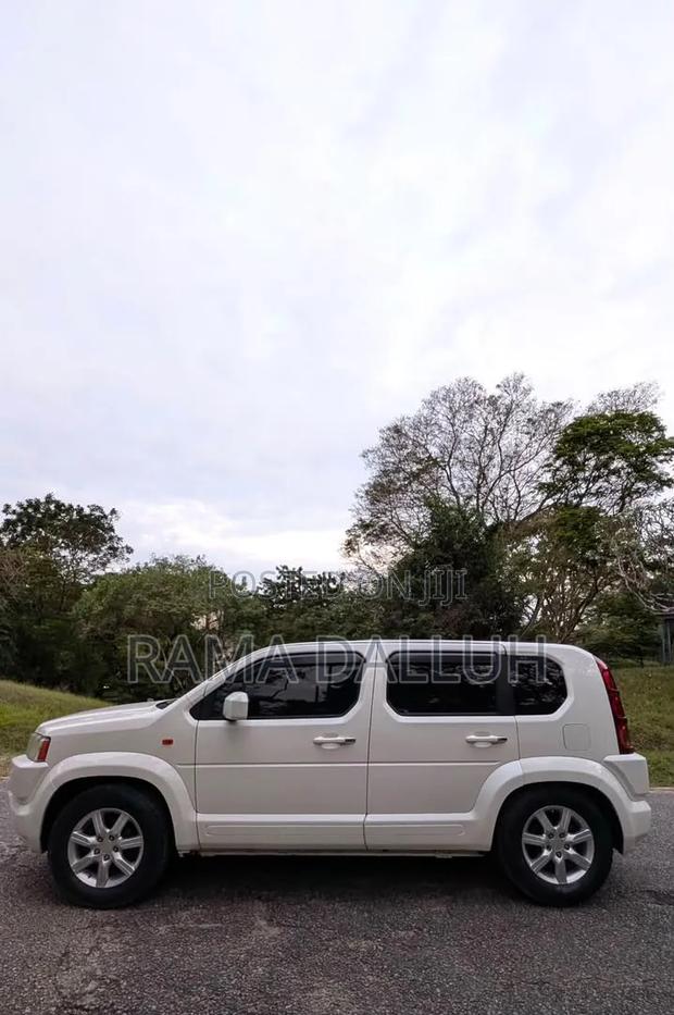Honda Crossroad 2008 White