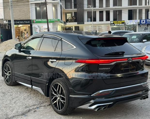 Toyota Harrier 2020 Matt Black