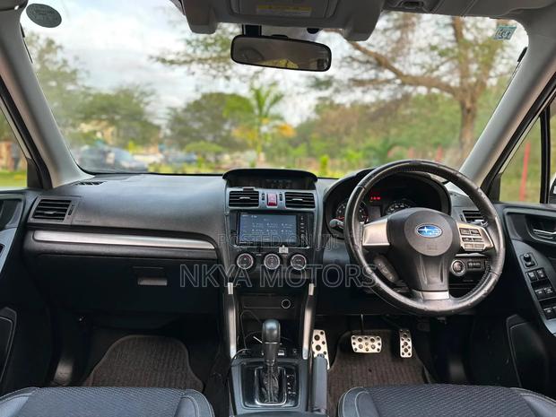 Subaru Forester 2014 Pearl
