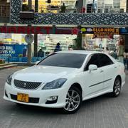 Toyota Crown 2010 White for sale