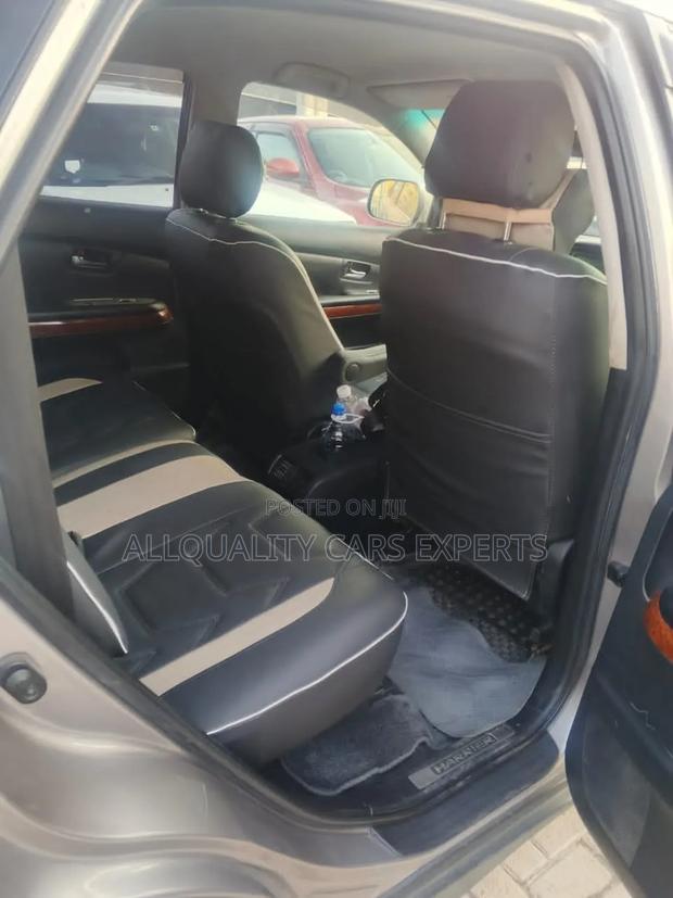 Toyota Harrier 2005 Gray