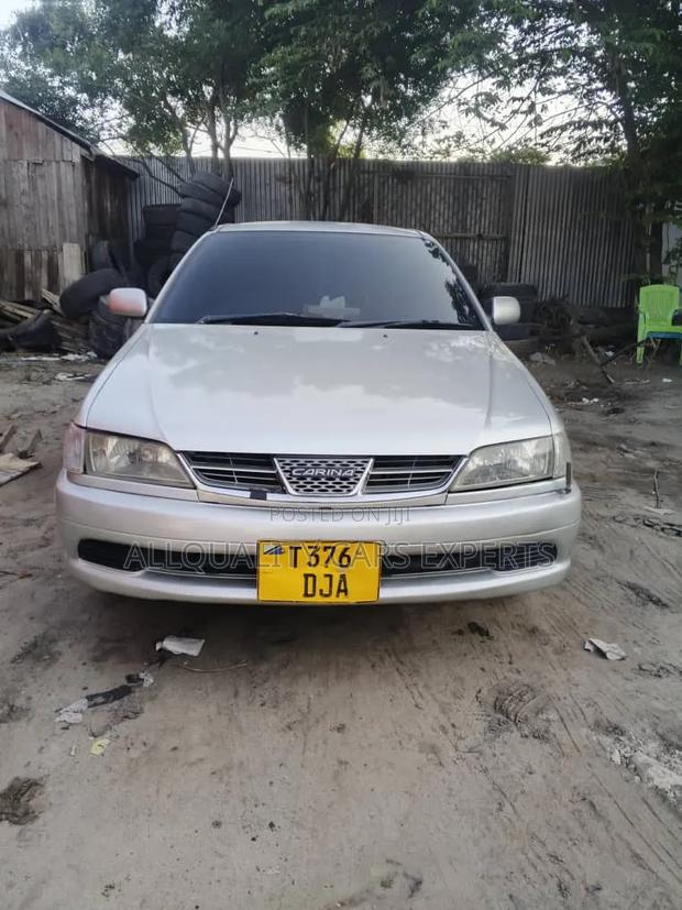 Toyota Carina 2001 Silver