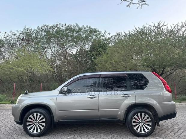 Nissan X-Trail 2007 Gray