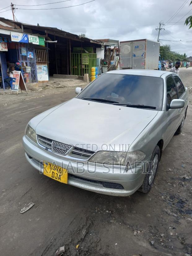 Toyota Caldina 2001 Silver