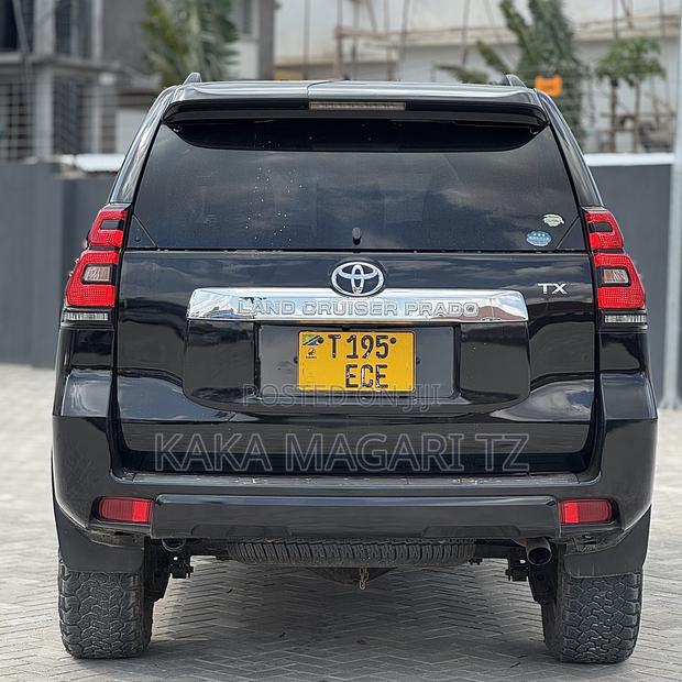 Toyota Land Cruiser Prado 2015 Black