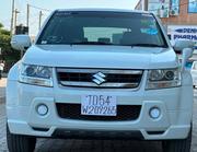 Suzuki Escudo 2008 White for sale