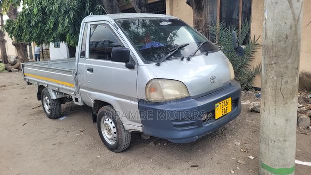 Toyota TownAce 2006 Silver