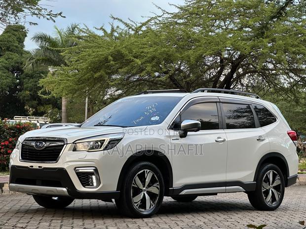 Subaru Forester Limited AWD 2020 White