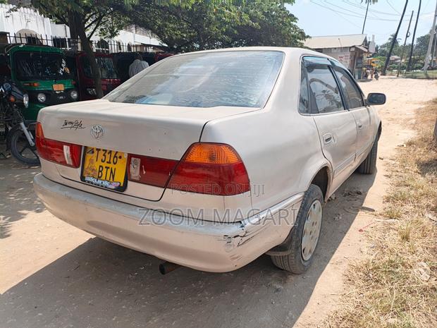 Toyota Corolla 2003 Silver