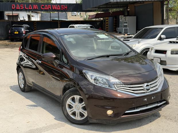 Nissan Note 2016 Brown