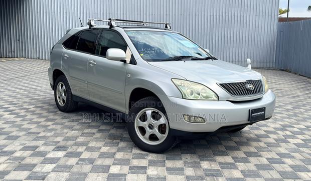 Toyota Harrier 2003 Silver